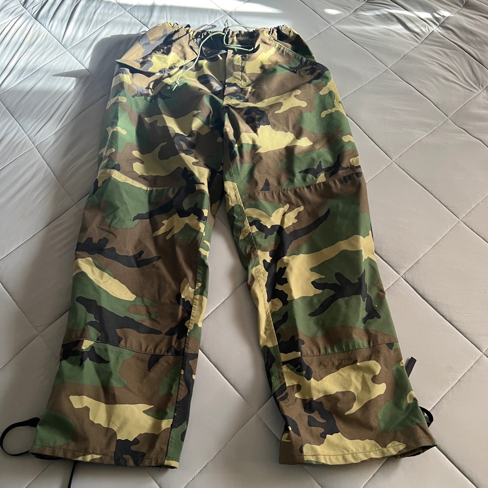 NOS USGI ECWCS Woodland Camo Gore-Tex Pants Large Regular USA